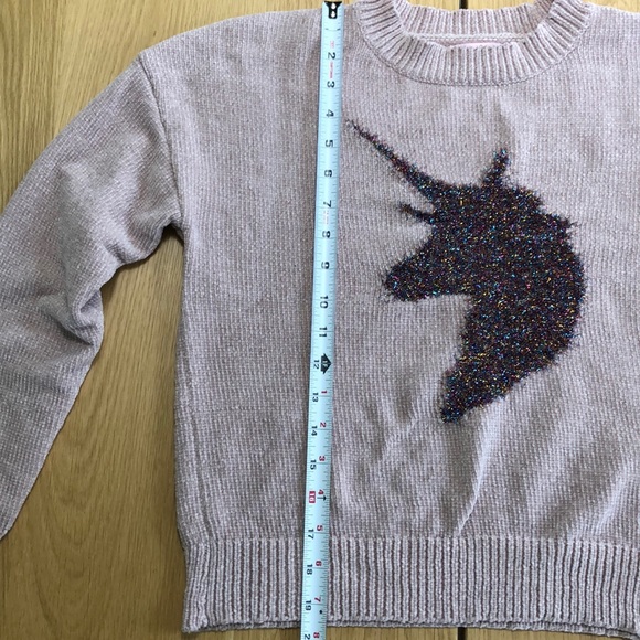 Girl’s sweater. - Picture 5 of 8